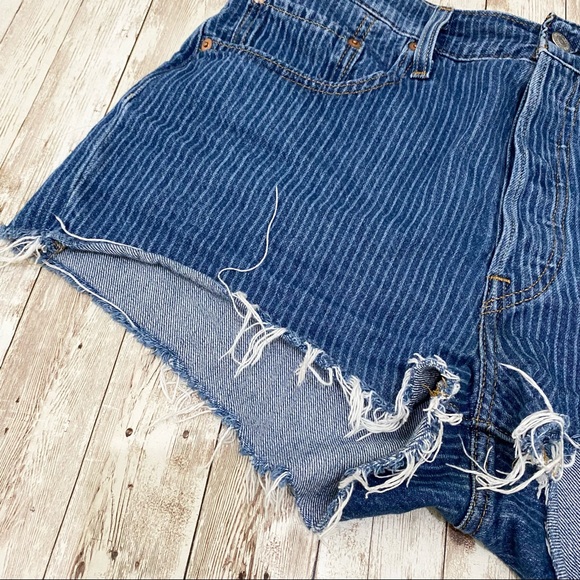Levi’s 501 Vertical Stripes Cutoff Denim Shorts 31 - Picture 10 of 14
